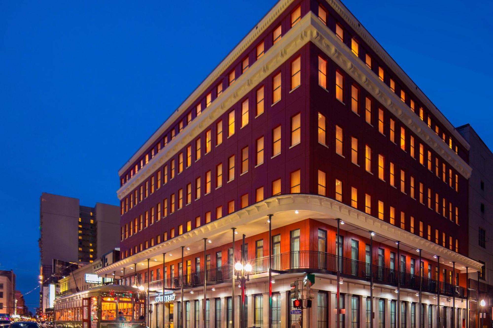 Courtyard By Marriott New Orleans Downtown Near The French Quarter Hotel Exterior photo