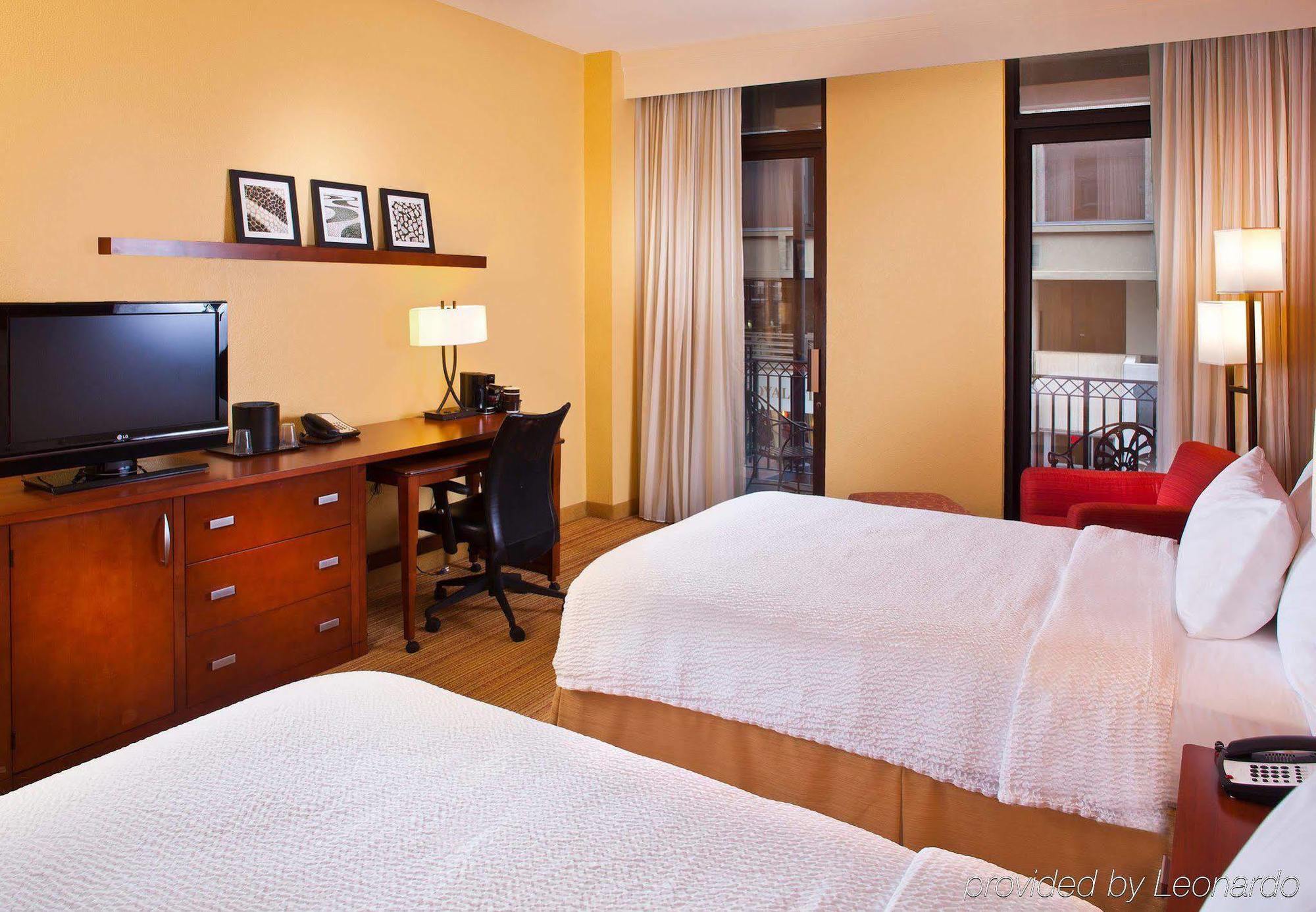 Courtyard By Marriott New Orleans Downtown Near The French Quarter Hotel Exterior photo